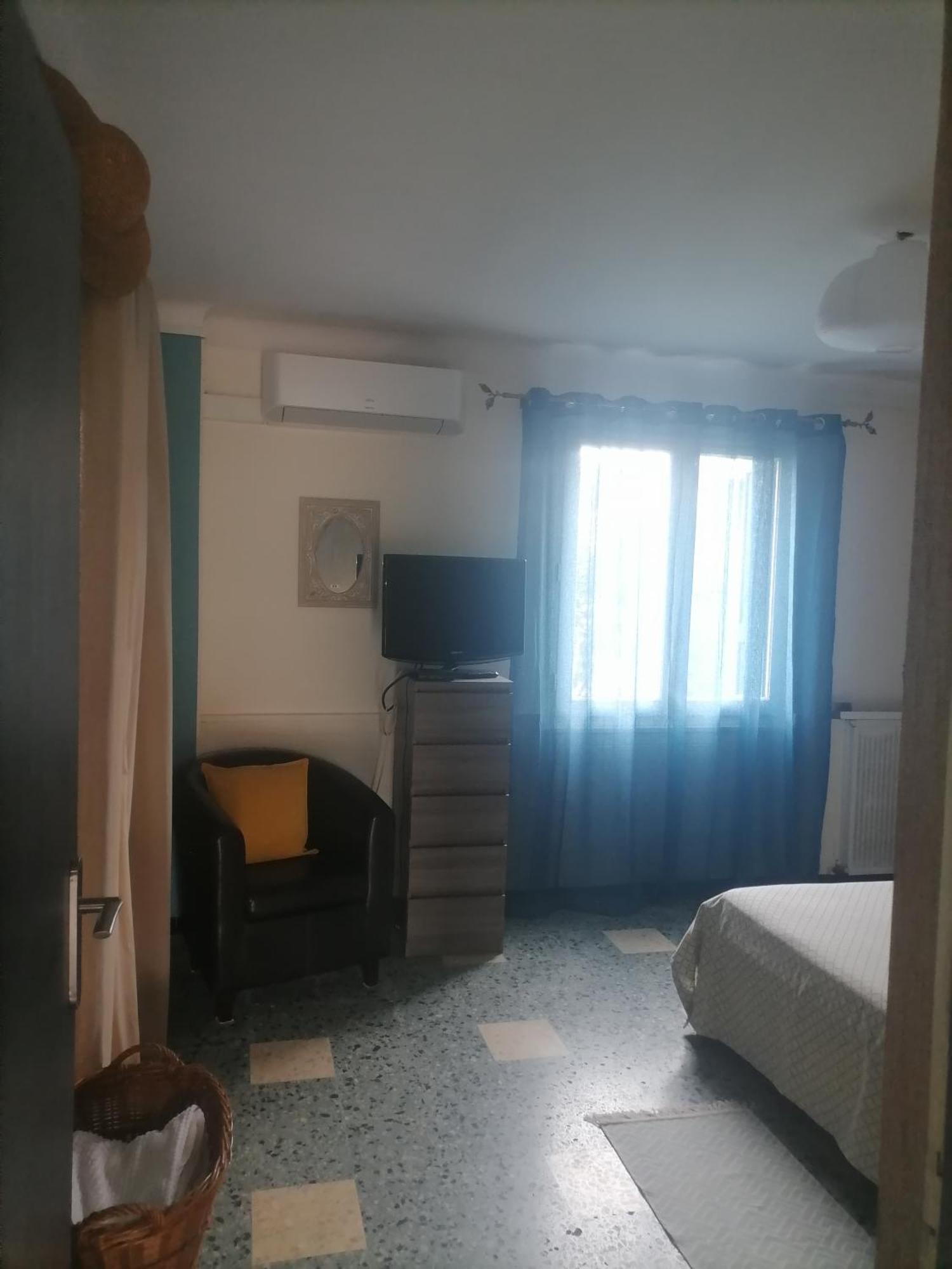Maison Du Soleil Prades  Ngoại thất bức ảnh
